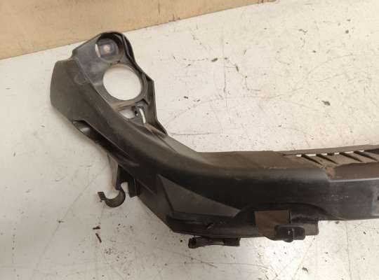 купить Кронштейн фары на BMW 3 (E90/E91/E92/E93)