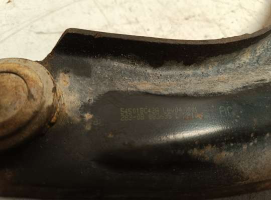 купить Рычаг подвески на Nissan Note (E11)