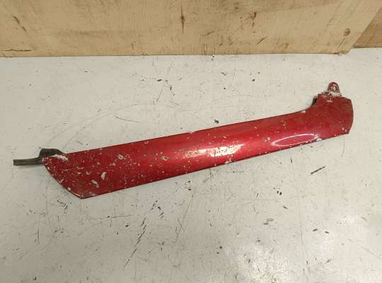 Молдинг стекла лобового CRQ2250 на Chrysler Crossfire