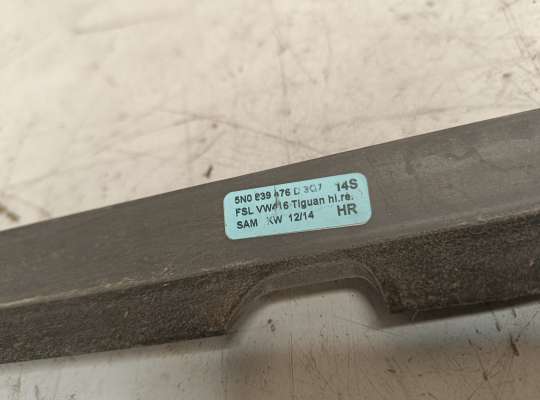 купить Молдинг стекла на Volkswagen Tiguan I (5N)