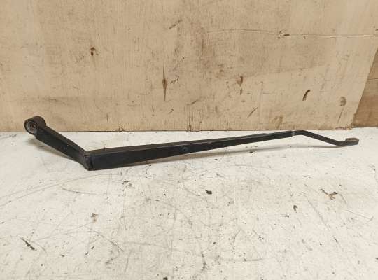 купить Поводок дворника на Pontiac Vibe