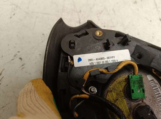 купить Подушка безопасности водителя (AirBag) на Ford Focus I