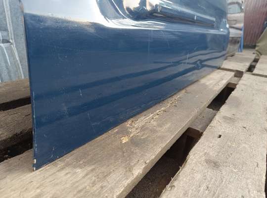 купить Дверь боковая на Volkswagen Passat B3 (35i)