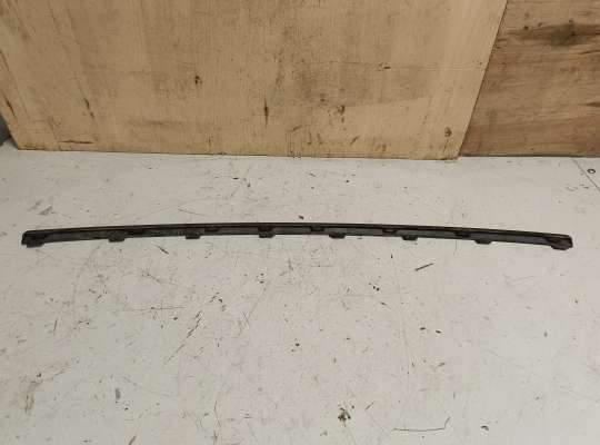 купить Молдинг решетки радиатора на Volkswagen Polo Mk5 (6R/6C)