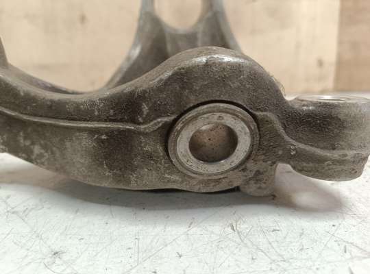 купить Кулак подвески на Volkswagen Passat B6 (3C)