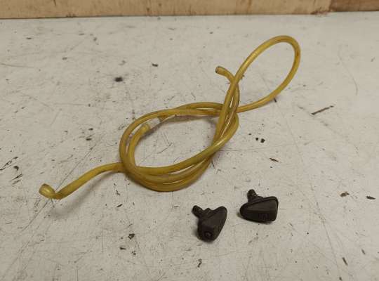 Купить Форсунка омывателя стекла на Pontiac Vibe Форсунка омывателя стекла PN15752 на Pontiac Vibe