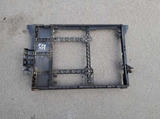 Рамка радиатора BM3253724 на BMW 5 (E39)