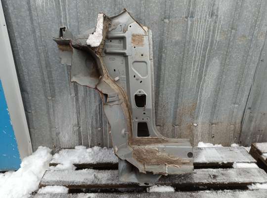 купить Четверть(Отрез) передняя правая на Pontiac Vibe