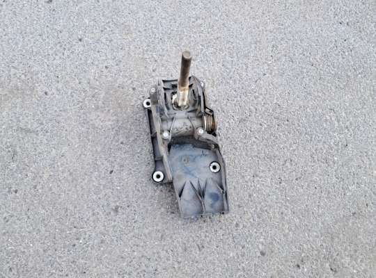 Кулиса МКПП на Opel Vectra C