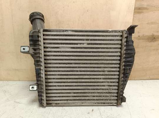 купить Интеркулер на Volkswagen Touareg II (7P)