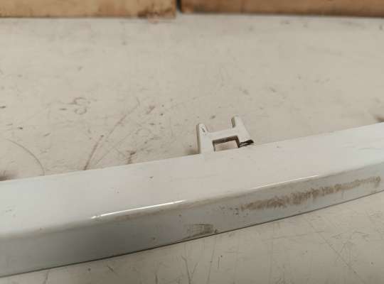 купить Молдинг бампера на Volkswagen Touareg II (7P)