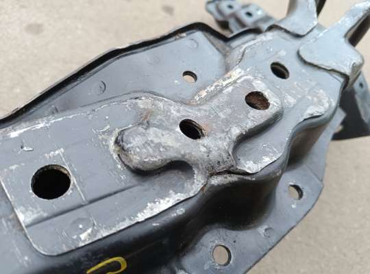 Балка подвески задняя