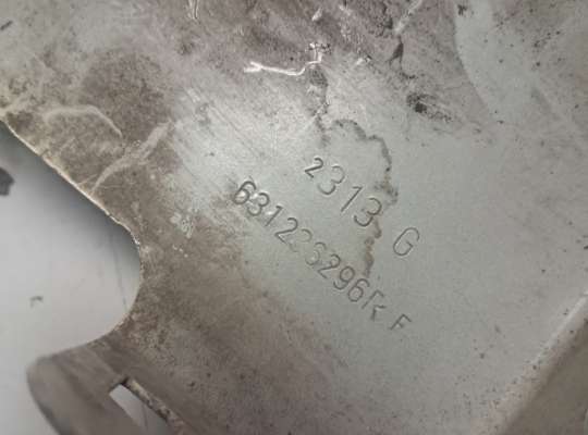 купить Кронштейн крепления крыла на Renault Master III