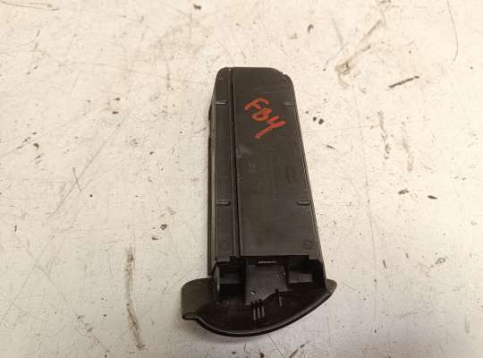 купить Пепельница на Ford Focus I