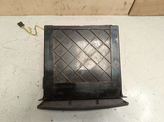 купить Кнопка аварийной остановки на Mercedes-Benz E (W211)