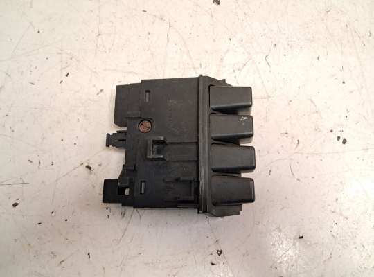 Переключатель света OP2258940 на Opel Frontera A
