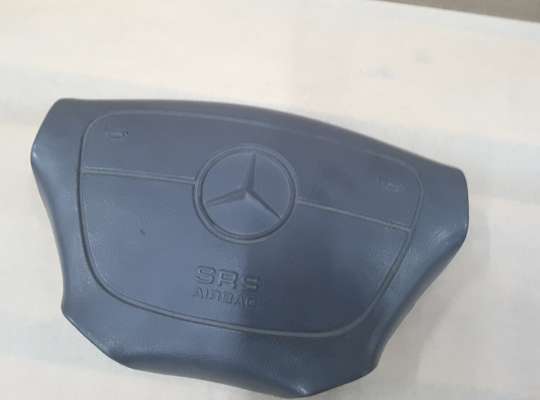 Подушка безопасности водителя (AirBag) MB61591 на Mercedes-Benz Vito (W638)