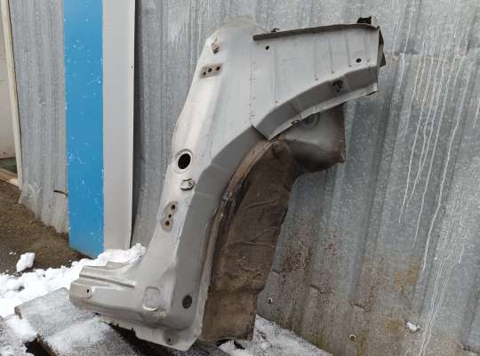 купить Четверть(Отрез) передняя правая на Pontiac Vibe