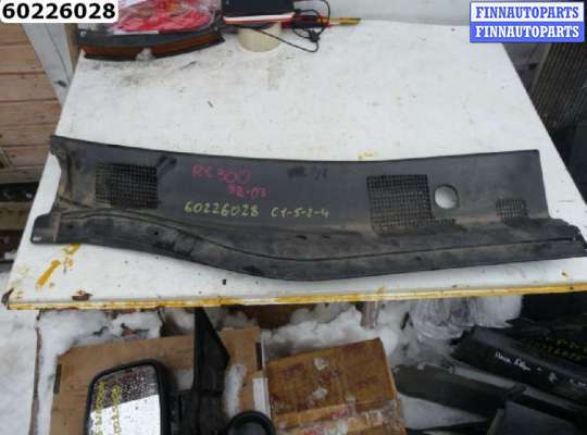 Решетка стеклоочистителя LXT0789 на Lexus RX I (XU10)