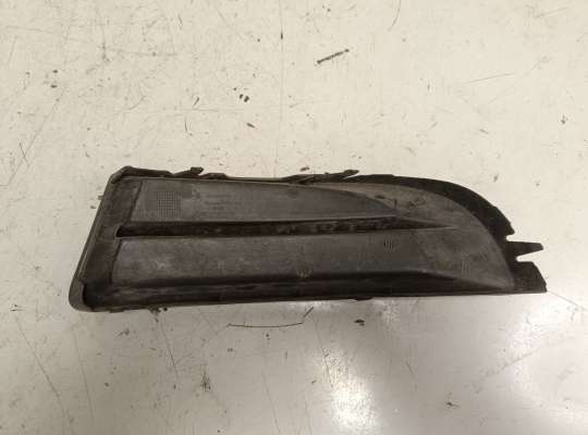 купить Решетка (заглушка) бампера на Skoda Octavia (1Z, A5)