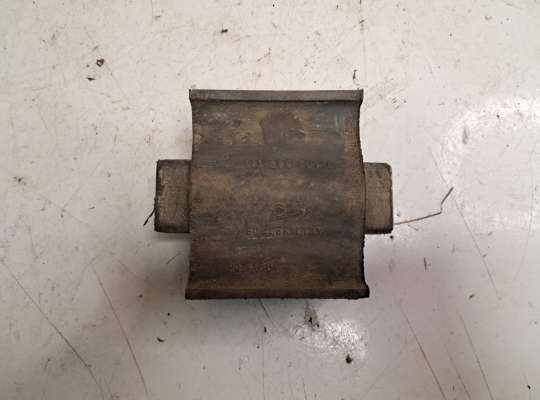 Подушка КПП VG2540550 на Volkswagen LT (28/21)