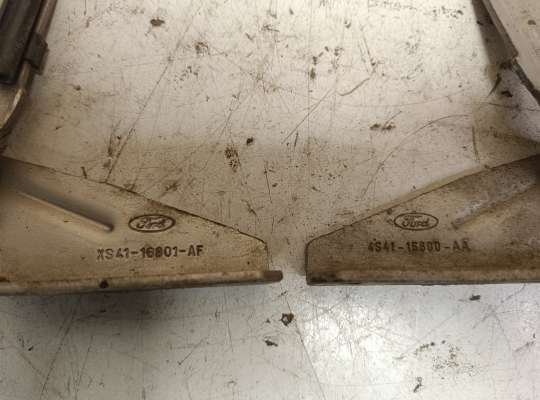 купить Петля капота на Ford Focus I