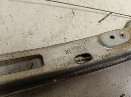 купить Стеклоподъемник механический на Ford Focus I