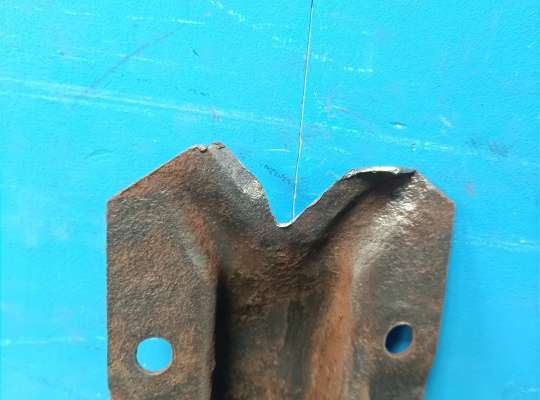 купить Балка траверса МКПП на Opel Frontera B