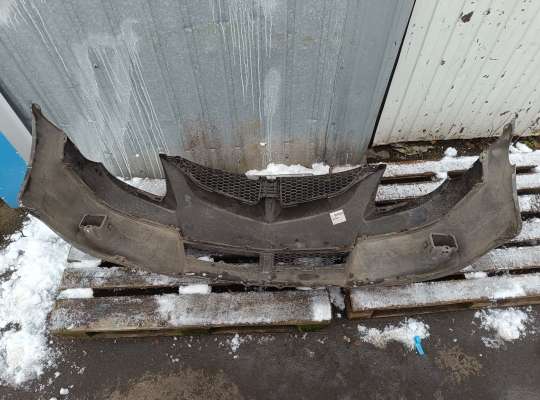 купить Бампер передний на Pontiac Vibe