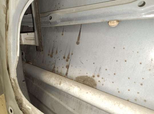 Дверь боковая на Pontiac Vibe