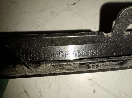 купить Молдинг заднего бампера на Volkswagen Polo Mk5 (6R/6C)