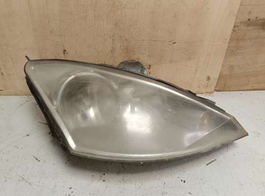 купить Фара передняя на Ford Focus I