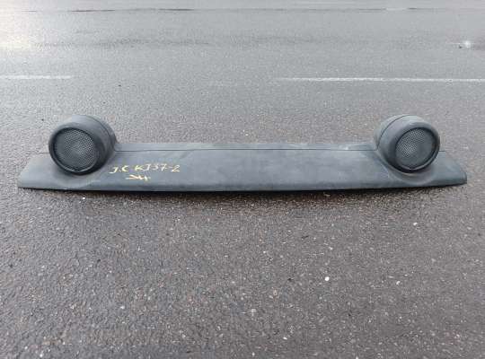 Фара противотуманная (ПТФ) на Jeep Cherokee II / Liberty (KJ)