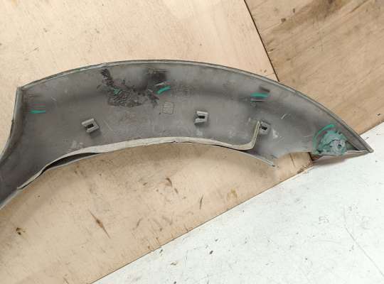 купить Накладка (расширитель) на крыло на Pontiac Vibe