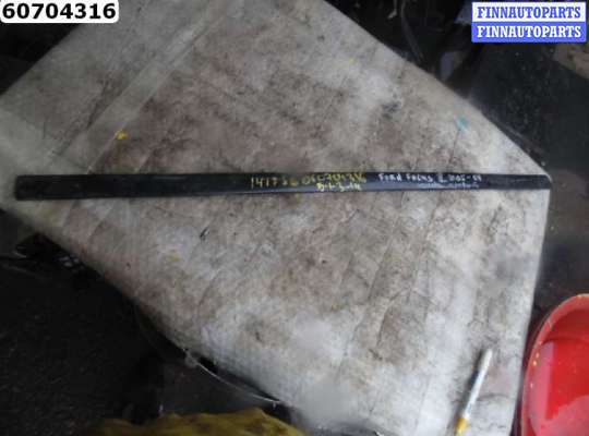 Накладка двери передней левой FO1680669 на Ford Focus II