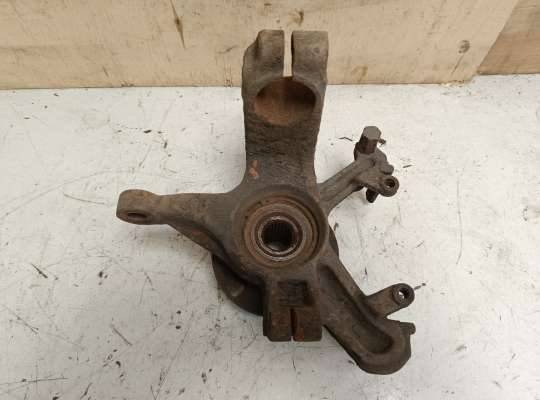 купить Кулак подвески на Ford Focus I