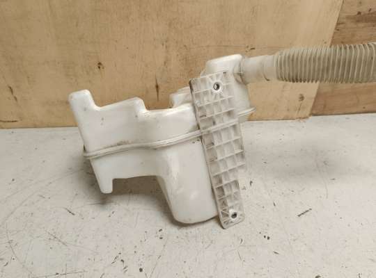 купить Бачок омывателя на Volkswagen Polo Mk5 (6R/6C)