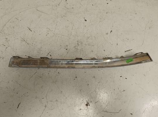 купить Молдинг бампера на Volkswagen Touareg II (7P)