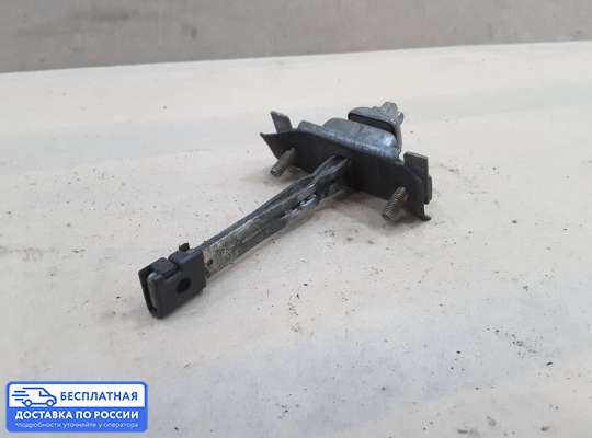 Ограничитель двери на Mazda 323 (BA) 323C/ 323F/ 323S/ 323P