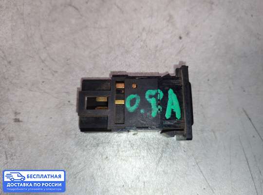 Кнопки на Opel Monterey A