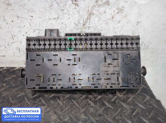 Блок предохранителей на Volkswagen Golf II (1G)