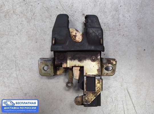 Замок багажника на Volkswagen Passat B3 (35i)