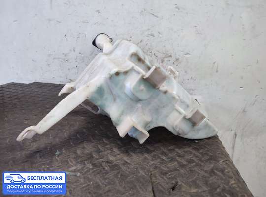 Бачок омывателя на Toyota Camry XV50