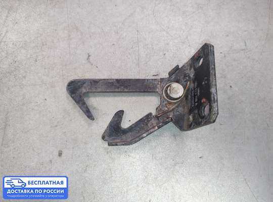 Замок капота на Audi 80 (B3)/90 (B2)