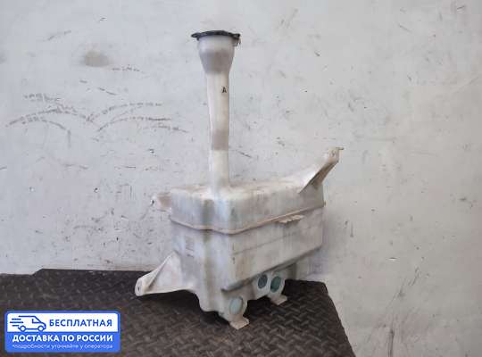 Бачок омывателя на Toyota Camry XV50