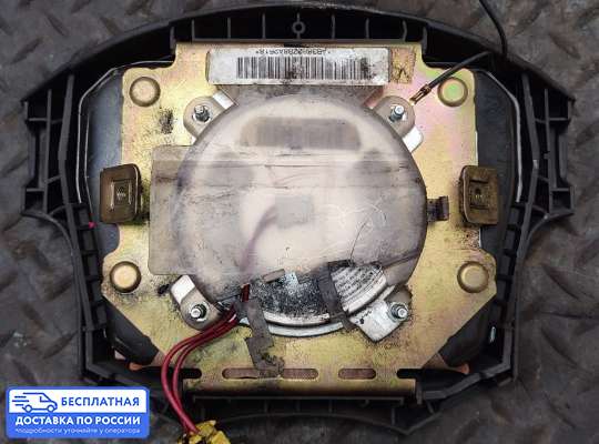 Подушка безопасности водителя (AirBag) на Opel Frontera B