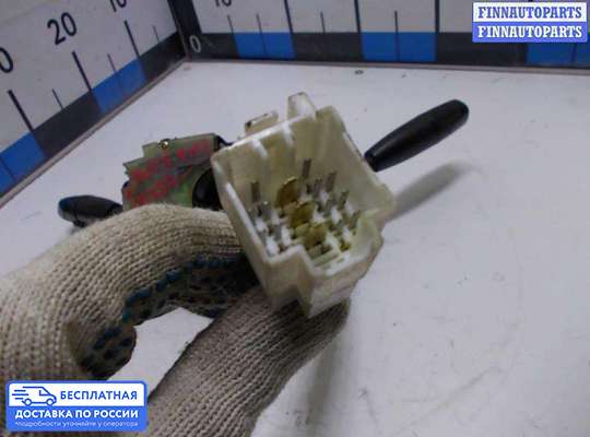 Подрулевой переключатель на Kia Carens I (RS)