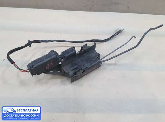 Замок боковой двери на Mazda 323 (BA) 323C/ 323F/ 323S/ 323P