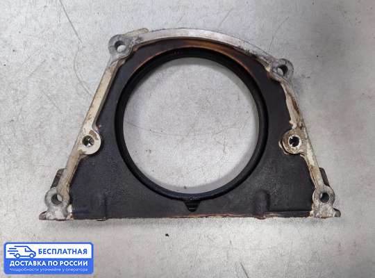 Крышка двигателя боковая на Mitsubishi Carisma