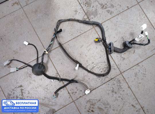 Проводка (коса) салонная на Nissan Qashqai I (J10)